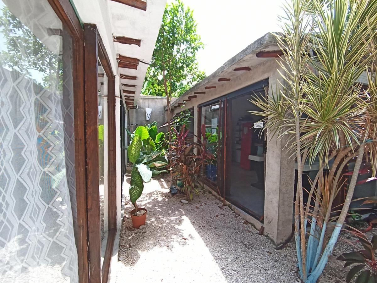 Primitive Rooms Tulum Selfcheck-In Adults Only Buitenkant foto